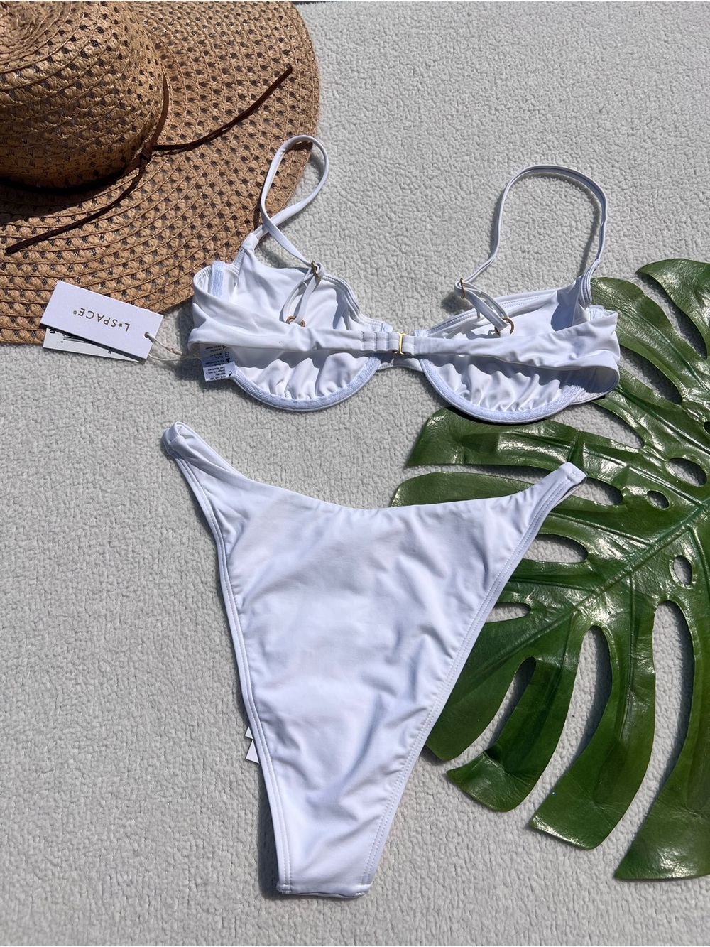 L*Space Belle Bikini Top + Leilani Bitsy Bottom Set White Rose Trim NWT Medium - Picture 5 of 10